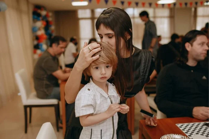 İştirak Nafakası Nedir? Şartları, Hesaplaması ve Reşit Olan Çocuğa Ödenme Durumu