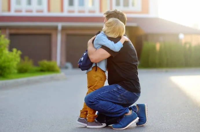 Velayet Olsa da Olmasa da: Çocukla Kişisel İlişki Kurma Hakkı ve Dava Süreci