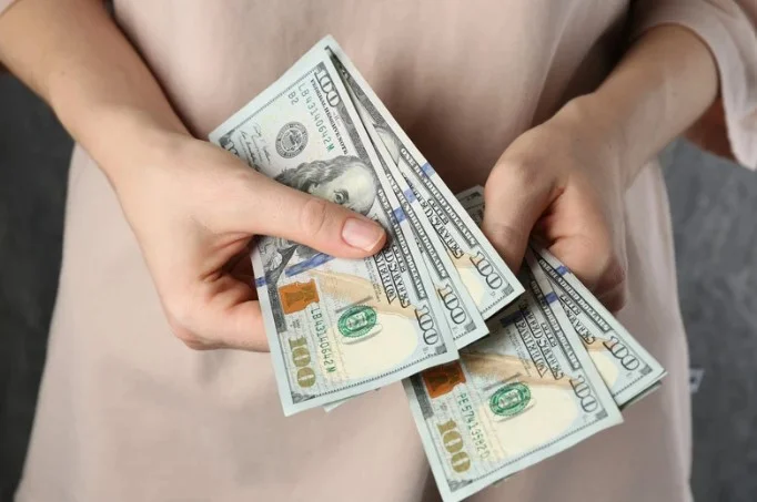 Yoksulluk Nafakası Nedir? Şartları, Süresi ve Miktarı Hakkında Bilinmesi Gerekenler